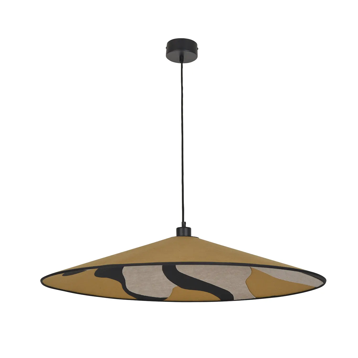 La couleur curry de la suspension Nostalgia apporte une ambiance chaleureuse et vibrante à n’importe quelle pièce, que ce soit dans votre salle à manger, votre salon ou votre chambre à coucher. Son design contemporain et son éclat audacieux en font un élément de décoration qui ne manquera pas de faire tourner les têtes et de susciter les conversations. Sa designer Sonia Laudet , nous transporte dans un univers poétique et feutré. Les couleurs sont chaudes, les lignes rondes et les matières veloutées.