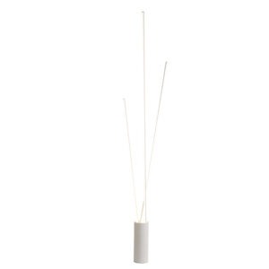 Lampadaire LED design vertical blanc avec 3 tubes lumineux. Éclairage moderne, sculptural et architectural pour salon contemporain.