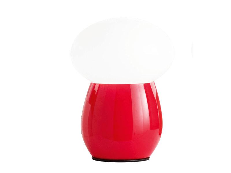 Lampe a poser champignon avec pied rouge brillant et dome en verre opalin blanc.
